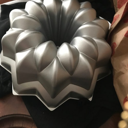 88737 Nordic Ware Stained Glass Bundt Cake Pan Etsy