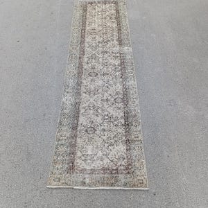 2x8 Vintage Turkish Runner Rug: Wool Patchwork Entryway Carpet