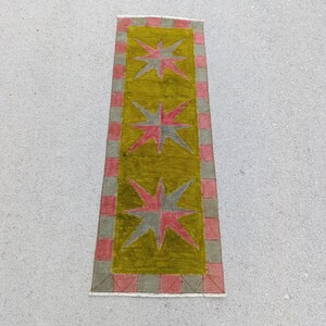 Alfombra de pasillo vintage de lana turca de 2x5 pies (1,10 x 5,6 pies) – Alfombra de entrada de la década de 1970