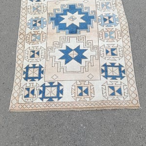 Vintage Oushak Wool Rug: Small Turkish Doormat (2.11x4.0 ft)