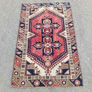 2x4 Rug 2x4 Vintage Rug 2x4 Turkish Rug 2x4 Oushak Rug Small Rug Decorotive Rug Bathroom Rug Doormat Rug Home Decor Rug Soft Wool 2.5x4.4 ft