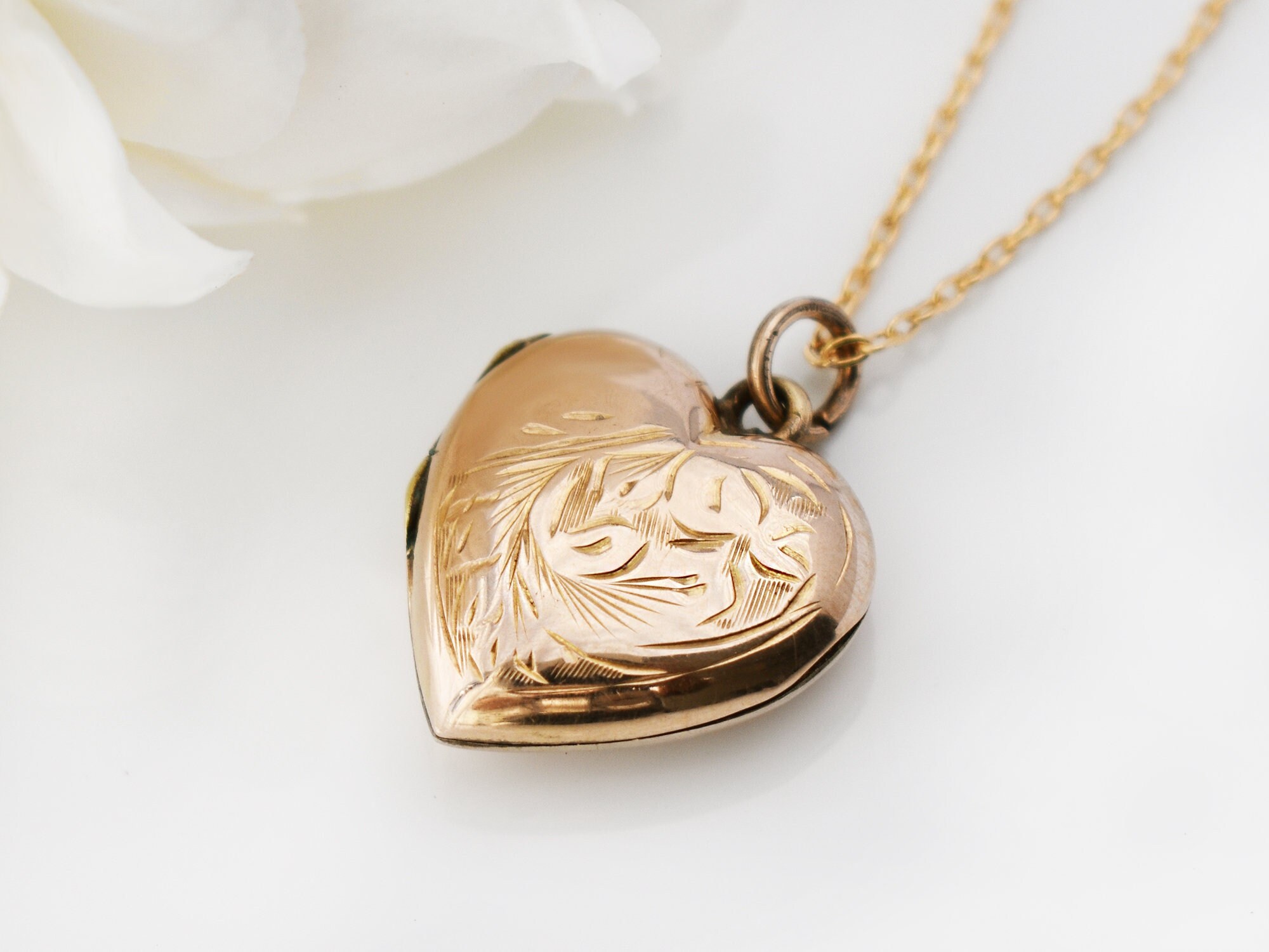 Antique Heart Locket | Victorian 9ct 