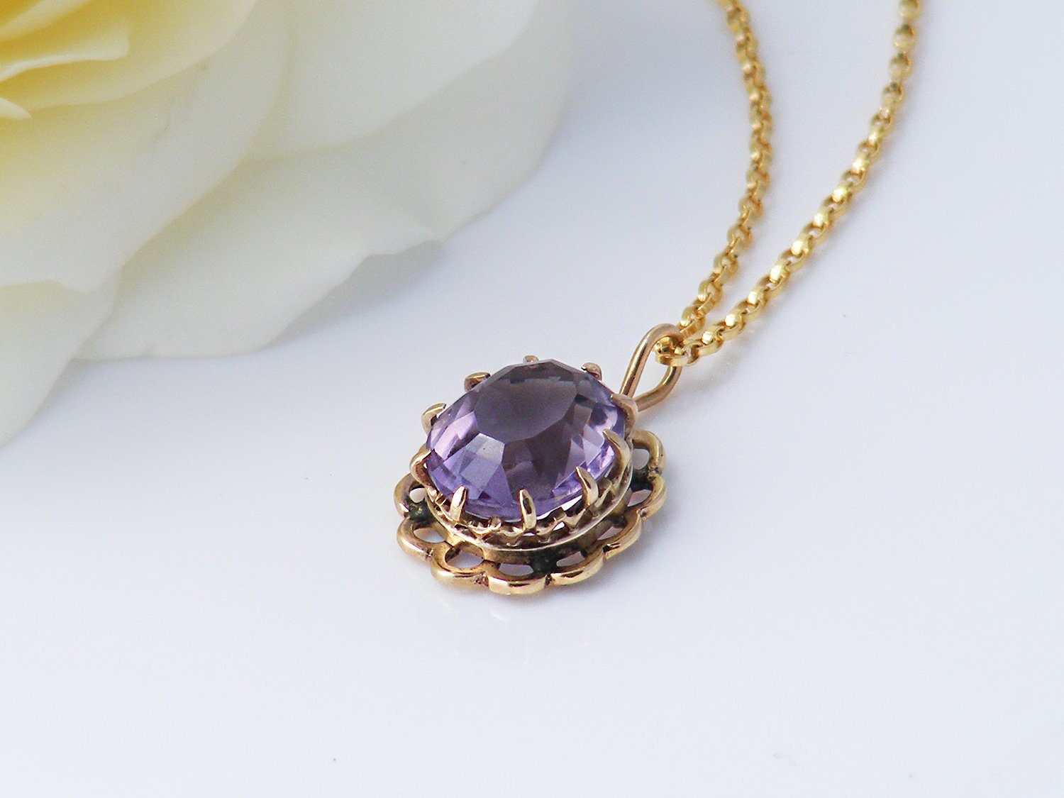 Vintage Amethyst Necklace | 9ct Gold 