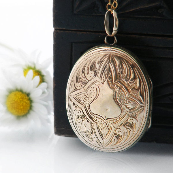 Antikes Medaillon | Viktorianischen Gold Medaillon | Neugotischen Stil Gold Oval, Glas Foto Cover | Andenken Locket & Kette - 20 Zoll lange Kette enthalten