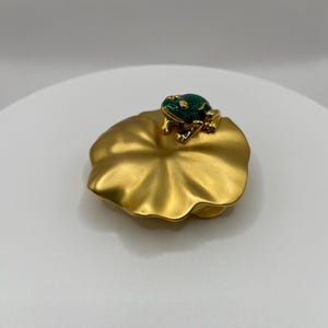 Pin's Grenouille Estée Lauder Authentique Vintage - En Métal Doré 24 Carats - Occasion Rare