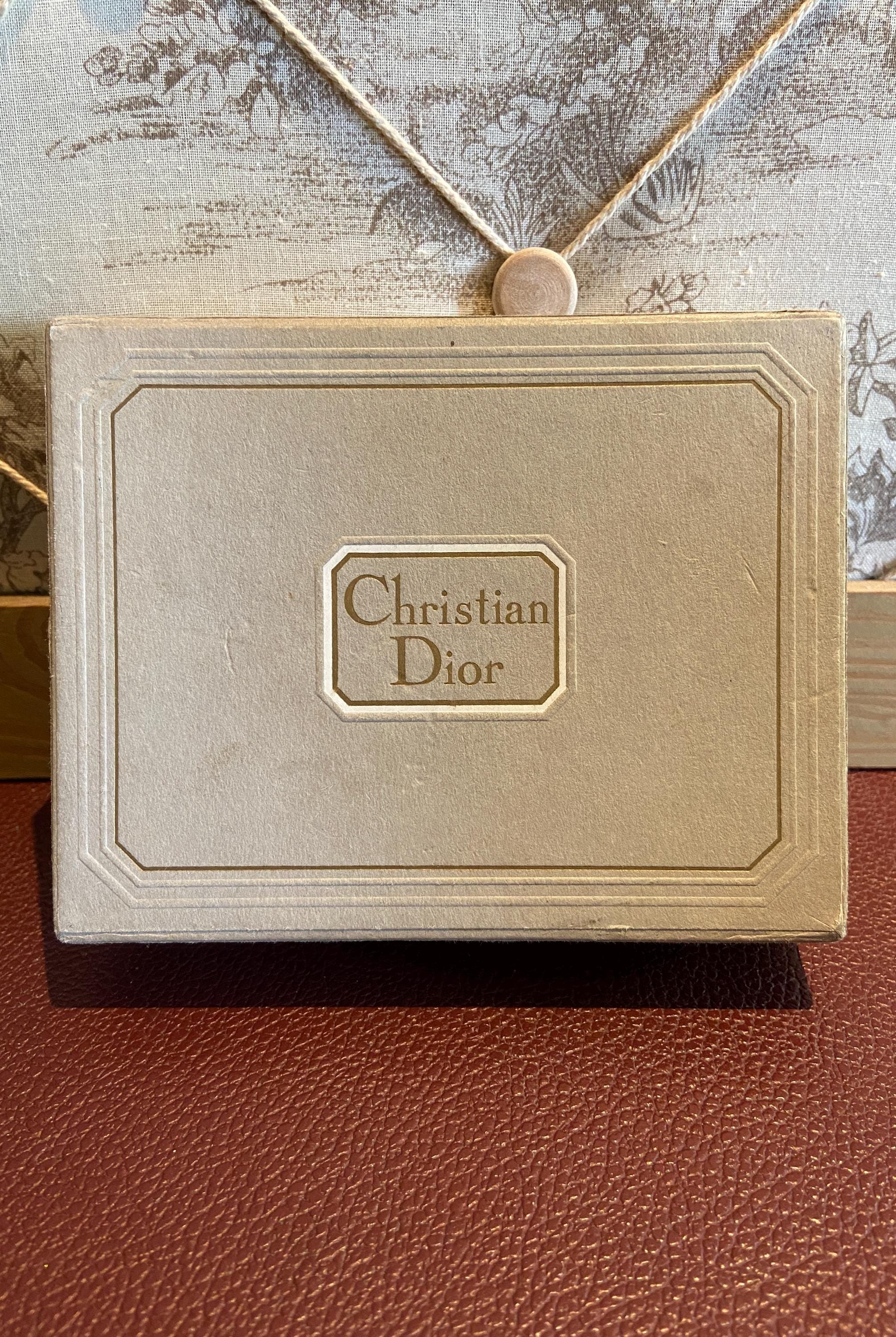 Christian Dior ヴィンテージ パウダーケース 箱付き Christian Dior France Collector Vintage Powder Box Compact Box - Etsy