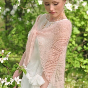 Blush pink knitted shawl, weddings , bridal wrap, peach color, laces scarf, mohair with silk, handknitted laces stola