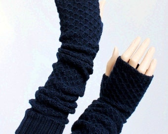 navy blue long fingerless in high quality blended cashmere and merino wool