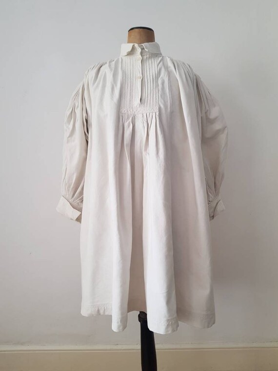 Romanian Linen Smock 1930s Pleats Embroidery Shirt