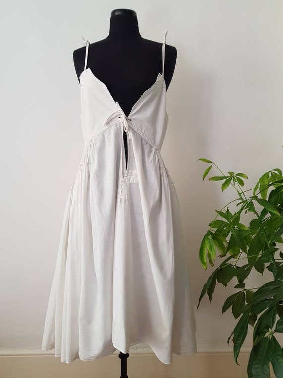 1930s Slovakian White Cotton Folk Dress Eastern Eu