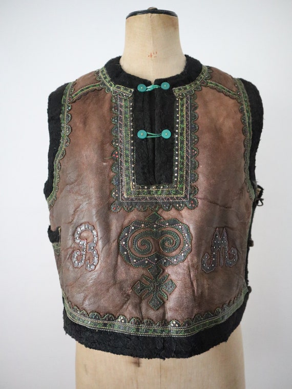 1920s Hungarian sheepskin leather vest waistcoat … - image 1