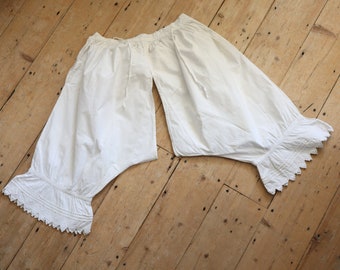 Antique French Bloomers white cotton embroidery pleats early 1900s