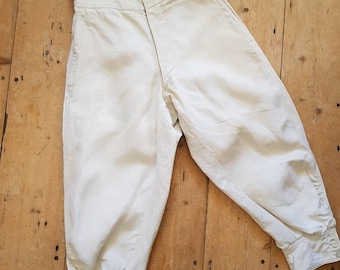 Antyczne francuskie lniane bryczesy, białe, kościane guziki, spodnie XS, początek XX wieku