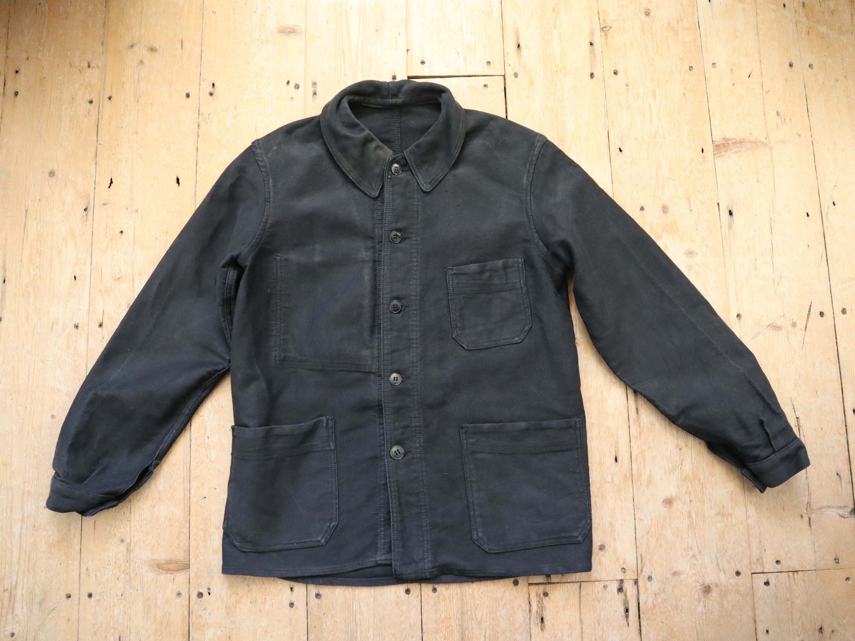 1940s French Black Moleskin Workwear Chore Jacket Coat Le 1940s French Black Moleskin Workwear Chore Jacket Coat Le