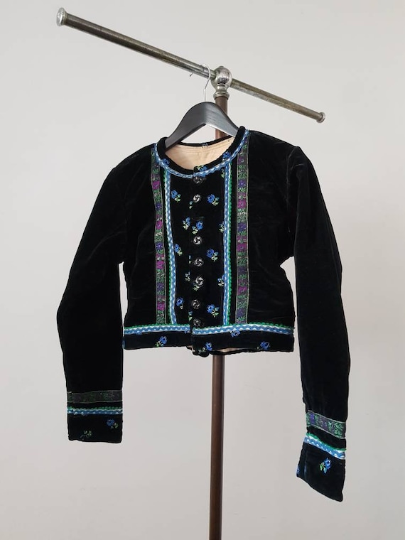 1930s Hungarian Folk Jacket Velvet Black White Em… - image 1