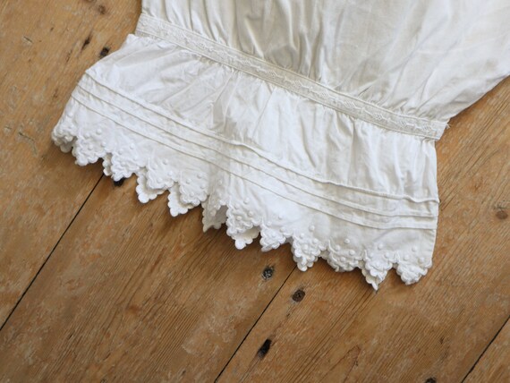 Antique French Bloomers white cotton embroidery p… - image 4