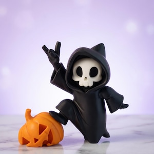 La Parca sobre una calabaza – Figura de Halloween, impresa en 3D (Urban Ghost), aprox. 10 cm