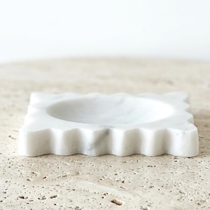 Calacatta Marble Scalloped Soap Dish, Luxury Bathroom Vanity Tray, Trinket Holder image 1