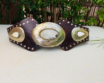 Handmade Boho Leather Belt: Brass & Horn Inlay, Moroccan Artisan Design