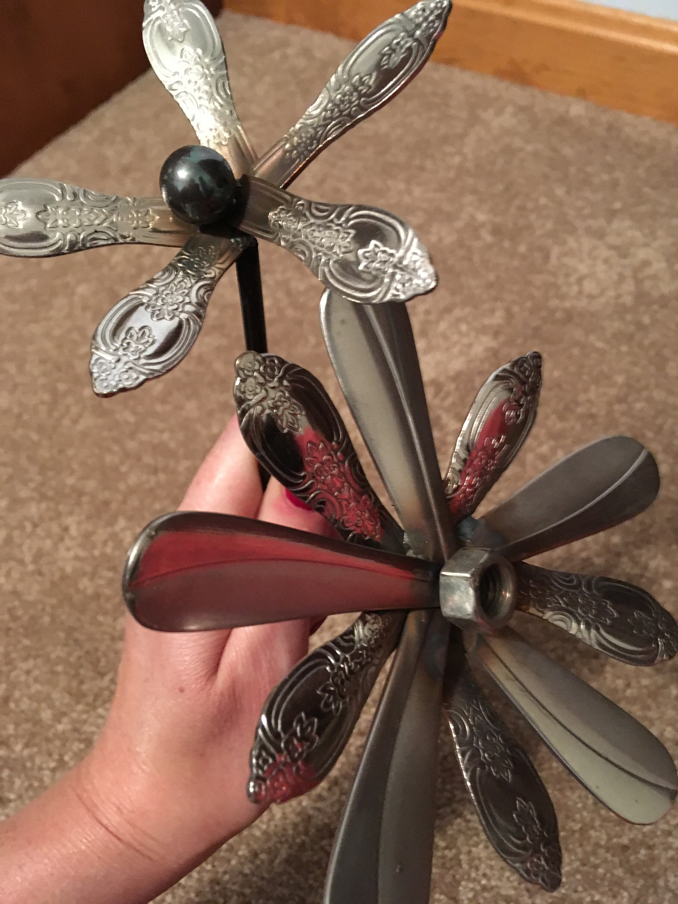 OPUS Dongqi Metalworking] European style wrought iron bee flower