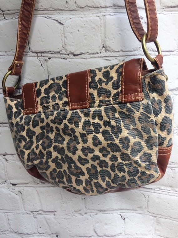 Leopard print shoulder strap purse - image 4