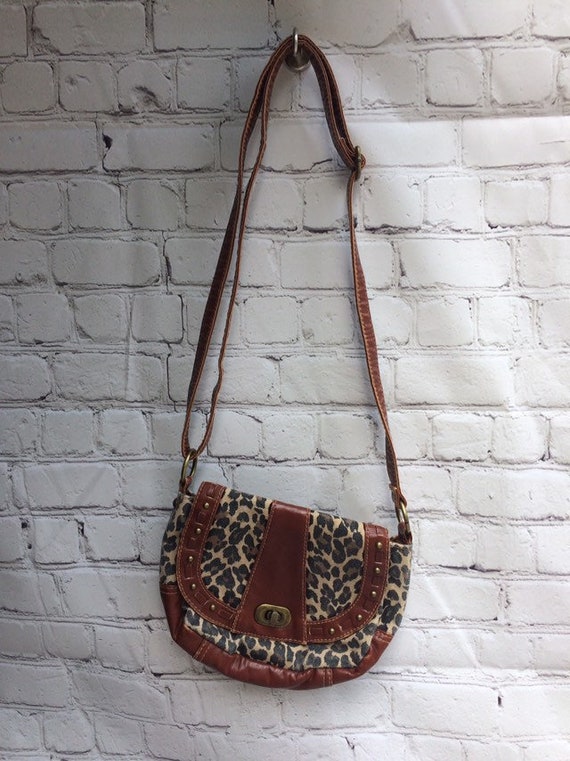 Leopard print shoulder strap purse - image 2