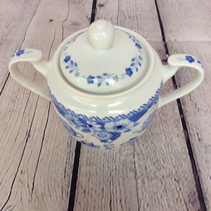 Floral sugar bowl