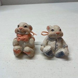Set of 2 Vintage Ceramic Bunny Rabbits Blue and Pink