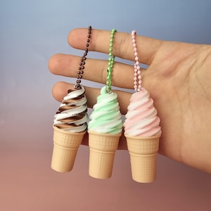 Eistüte Schlüsselanhänger 3D Gedruckt | Eis | Eis Geschenk | süßer Schlüsselanhänger | Geburtstags-Schlüsselanhänger | Schlüsselanhänger | Schlüsselanhänger | Schlüsselanhänger
