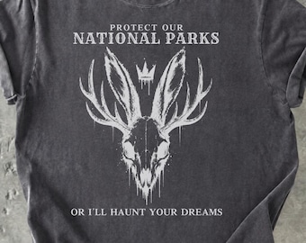 Camiseta "Protejamos nuestros parques nacionales" con colores cómodos, camiseta "Jackalope Cryptid", camiseta de terror gótico, regalo para parques nacionales