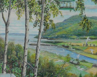 Puede incluir: Una pintura de un comedero de pájaros verde colgado de una rama de árbol. El comedero está en primer plano de la imagen, con un río y una cordillera en el fondo. El río está rodeado de árboles y hierba verdes. El cielo es azul y nublado.