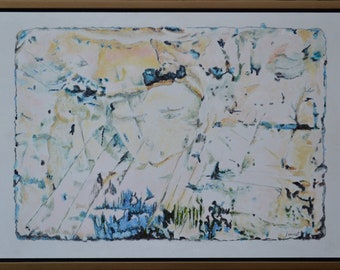 Puede incluir: Pintura abstracta con fondo blanco y acentos azules, verdes y amarillos. La pintura tiene una superficie texturizada y parece estar hecha con técnicas mixtas.
