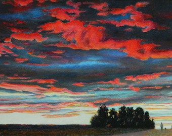 Può includere: Un dipinto ad acquerello di un tramonto con un cielo rosso fuoco e nuvole blu scuro. Il cielo è stratificato con nuvole di diverse tonalità di rosso, arancione e giallo. Ci sono alberi in primo piano e una singola figura che cammina in lontananza.