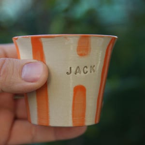 Taza de espresso personalizada: taza de cerámica hecha a mano, regalo con nombre personalizado