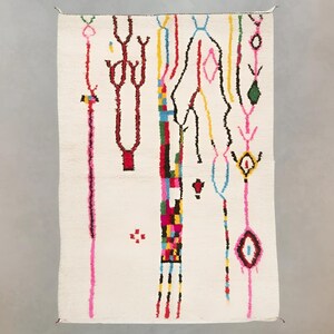 Tasnim Azilal Rug, Vibrant Moroccan Abstract Wool Rug with Colorful Lines and Shapes, Handmade Berber Carpet for Bohemian Decor, Custom rug