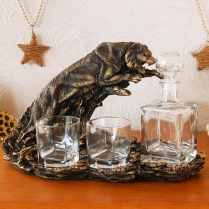 Whiskey decanter / Bourbon Decanter Set / Unique Home Bar Gift  / Father’s Day / Gift for Men