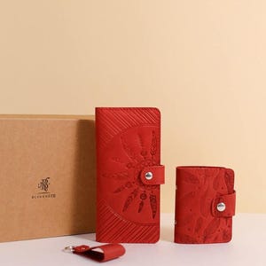 Women Leather Wallet / Leather Wallet For Women / Leather Purse with a button / Womens Wallet Leather / Personalized Leather Clutch Gift set