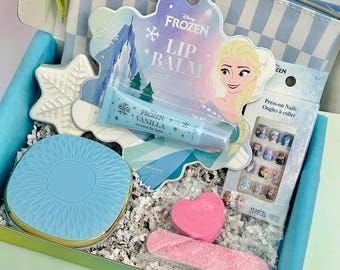 Frozen Princess Self-Care Gift Box, Tween Spa Kit, Birthday Bath Treats (Deluxe Option)