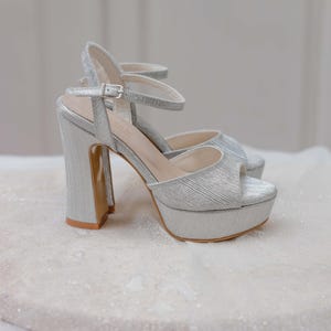 Platinum Textured Platform Heels: Elegant Wedding Shoes
