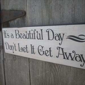 U2 It's a Beautiful Day Shabby Wood Sign - Etsy