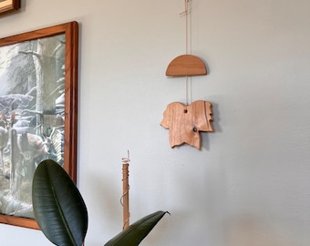 Handmade Tulip Poplar Leaf Garland: Minimalist Nature Lover Gift
