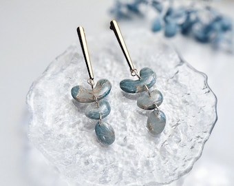 muse no.15 - seaglass pebble dangles