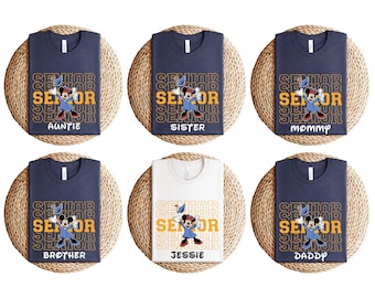 Gepersonaliseerde Disney afstudeer-T-shirt 2025, aangepaste senioren Mickey & Minnie-shirts, Disney Magical senior afstuderen 2025-t-shirt