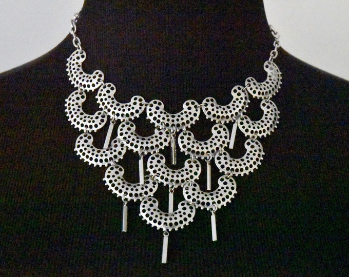 Sarah Coventry Collectible Charisma Silver Statement Necklace