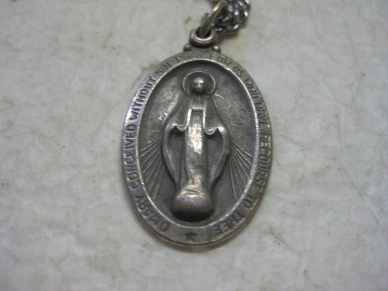 Vintage Sterling Silver St Mary Pendant Necklace 24 Inch Etsy