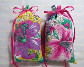 Summer Lily 5"X2" Sachet-'Stargazer Lily' Fragrance-Pink and Lavender Stargazer Lilies-Cotton Hand-Blended Botanical-149-7