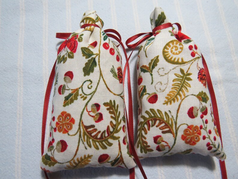 AutumnFall 4X2 Sachet-/'Patchouli Honey/' Fragrance-GreenRust LeavesAcornsButterflies-Cotton Botanical Hand Blended-Cindy/'s Loft-246