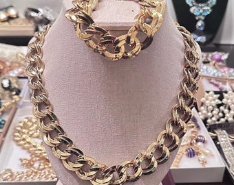 Vintage Monet Double Linked Necklace and Bracelet Set Signed