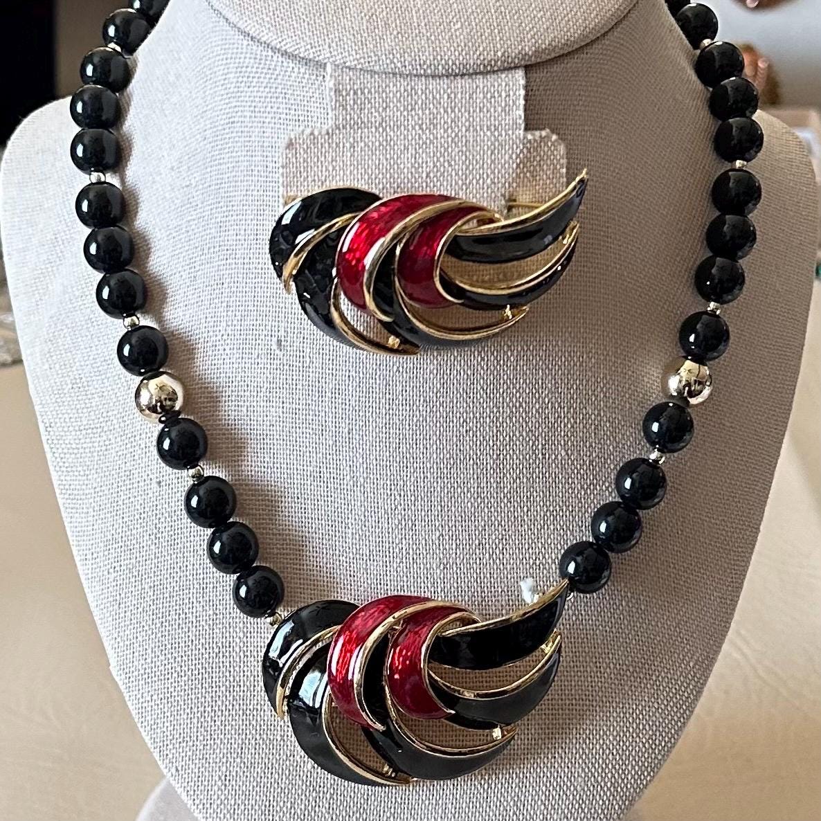 ヴィンテージエナメルネックレス＆ブローチセット - Etsy 日本