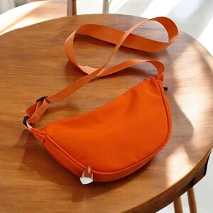 Sac bandoulière décontracté sous les bras, Sac à bandoulière pour femme, Sac hobos décontracté, Cadeaux pour femme, Sac en nylon pour femme, Petit sac à bandoulière